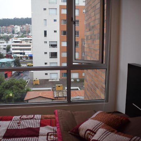 Deluxe Apartment Metroplaza Quito Bagian luar foto