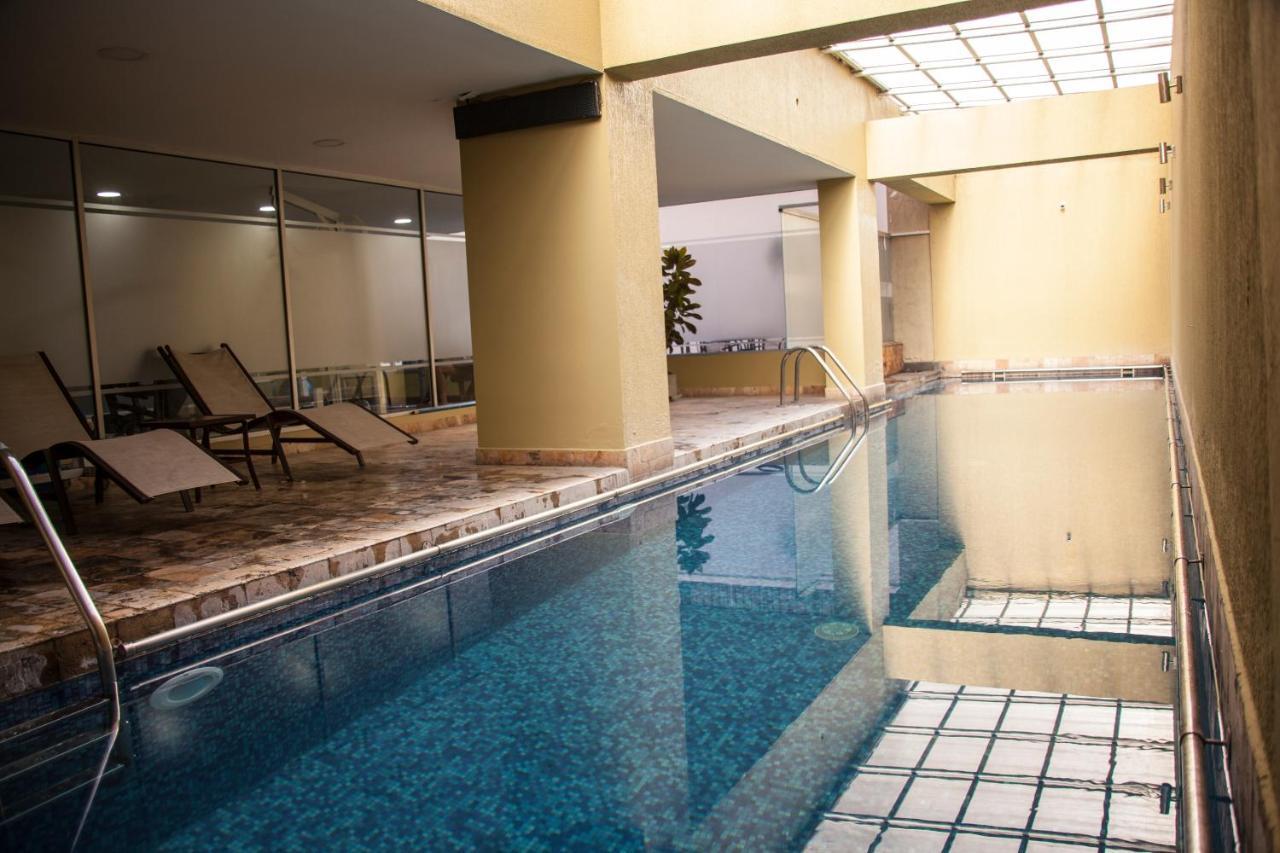 Deluxe Apartment Metroplaza Quito Bagian luar foto