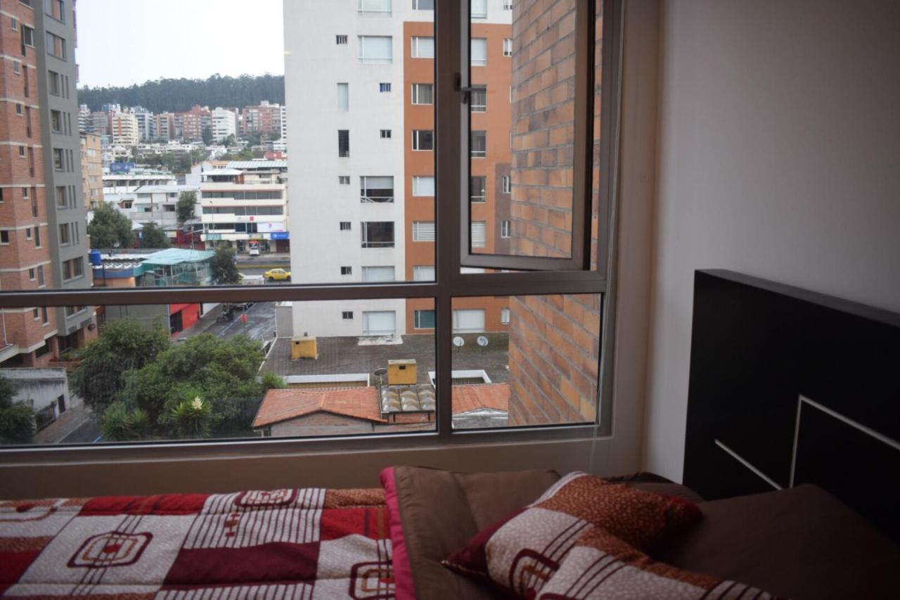 Deluxe Apartment Metroplaza Quito Bagian luar foto